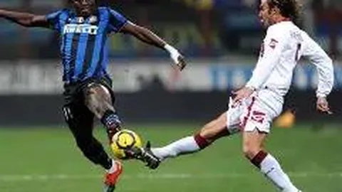 乌克兰总统泽林斯基训练后肌肉不适，周一将进行体检